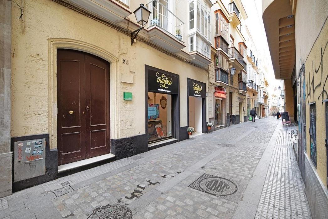 Precioso Alojamiento En Cadiz Junto Al Mercado Экстерьер фото